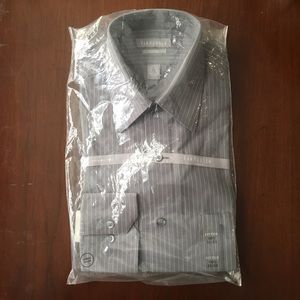 Van Heusen Gray Fitted 14 1/2 Button Down shirt